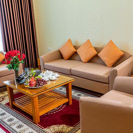 Hoang Son Peace Hotel Ниньбинь Экстерьер фото