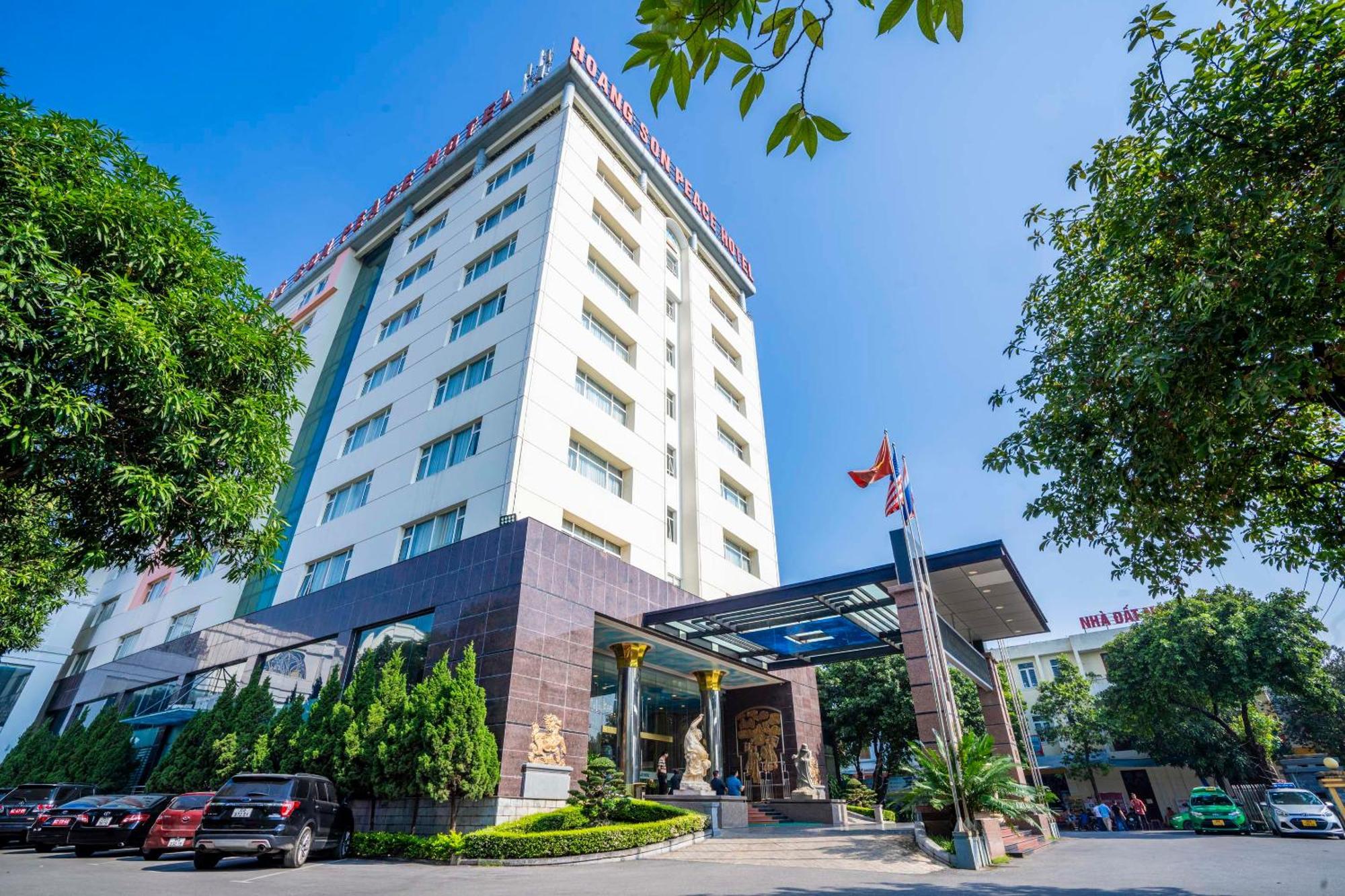 Hoang Son Peace Hotel Ниньбинь Экстерьер фото