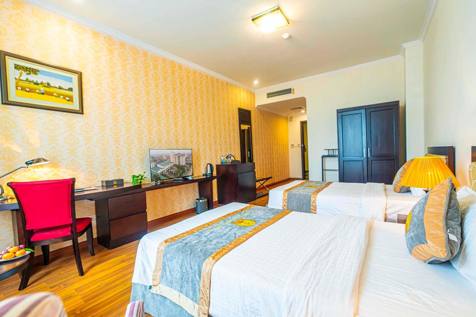Hoang Son Peace Hotel Ниньбинь Экстерьер фото