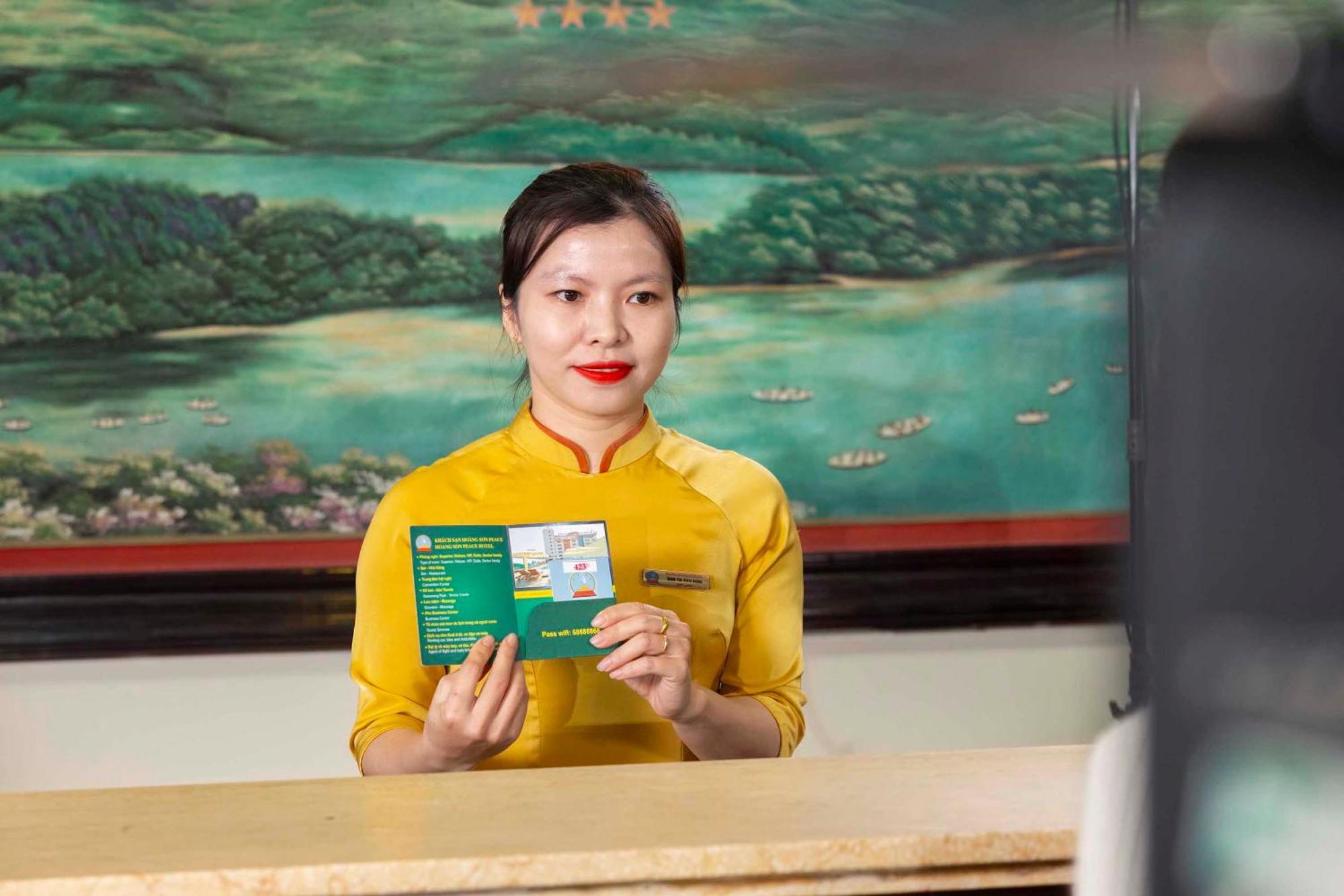 Hoang Son Peace Hotel Ниньбинь Экстерьер фото