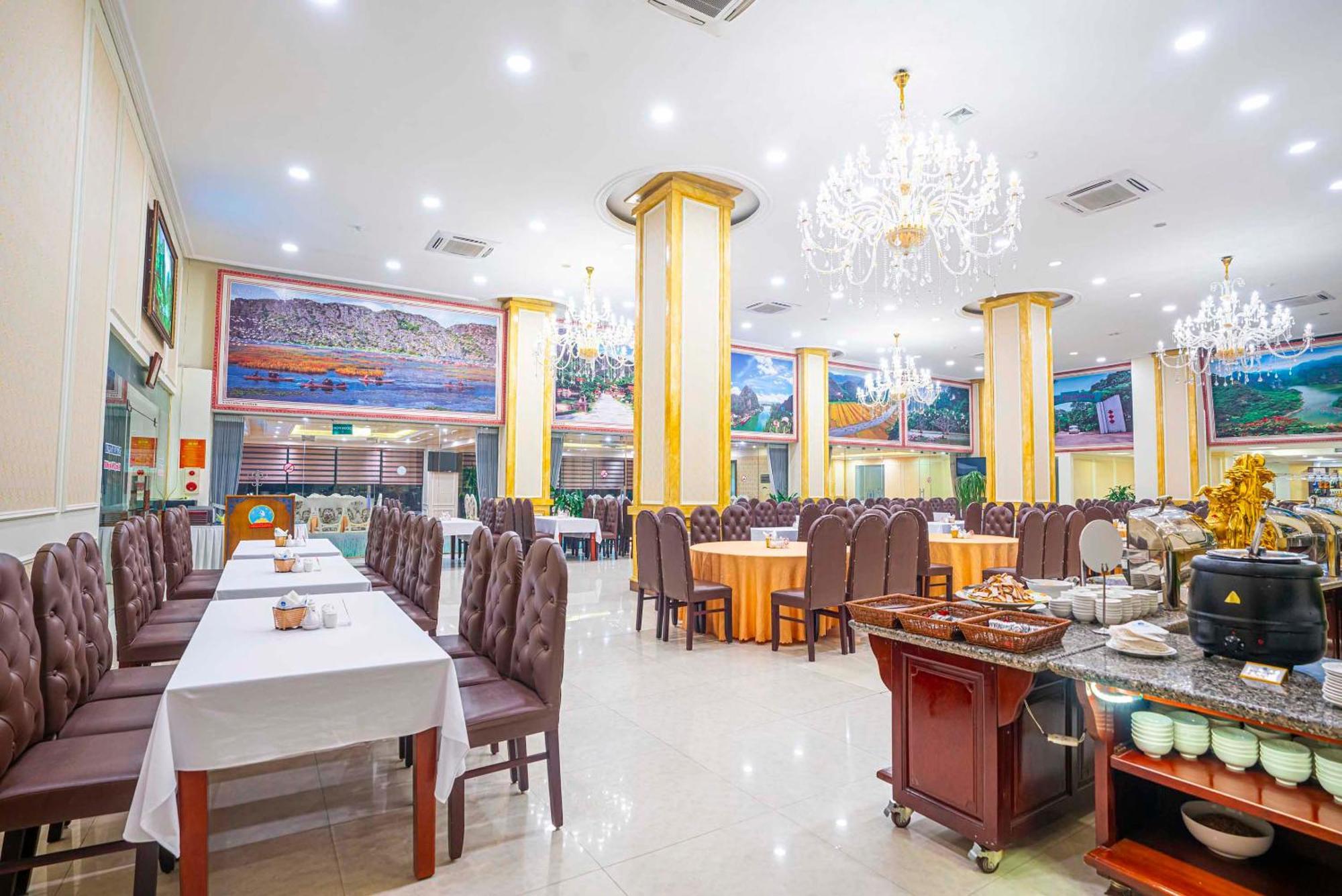 Hoang Son Peace Hotel Ниньбинь Экстерьер фото