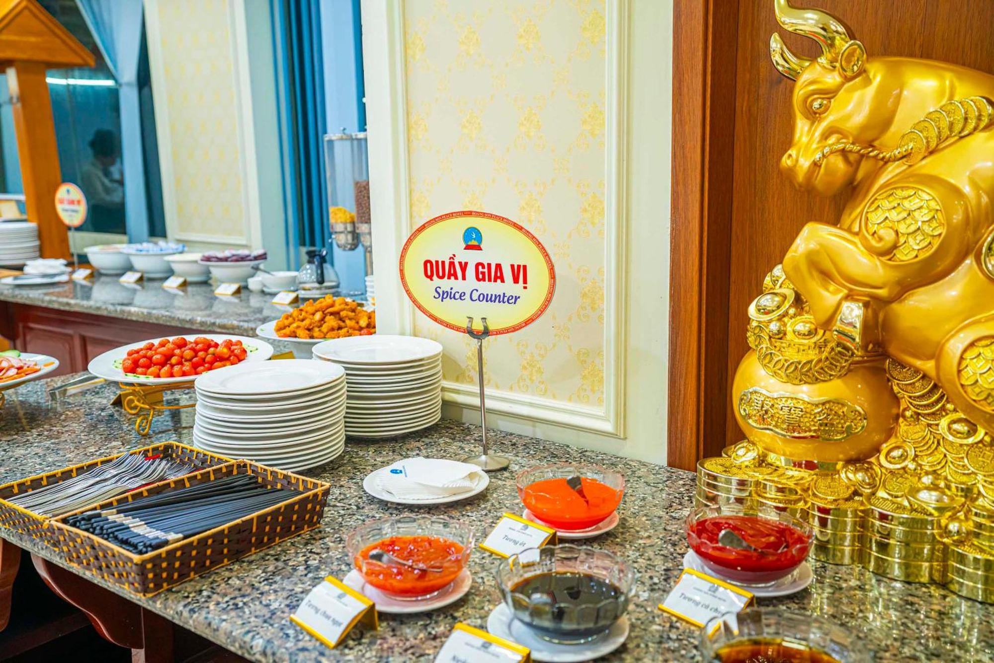 Hoang Son Peace Hotel Ниньбинь Экстерьер фото