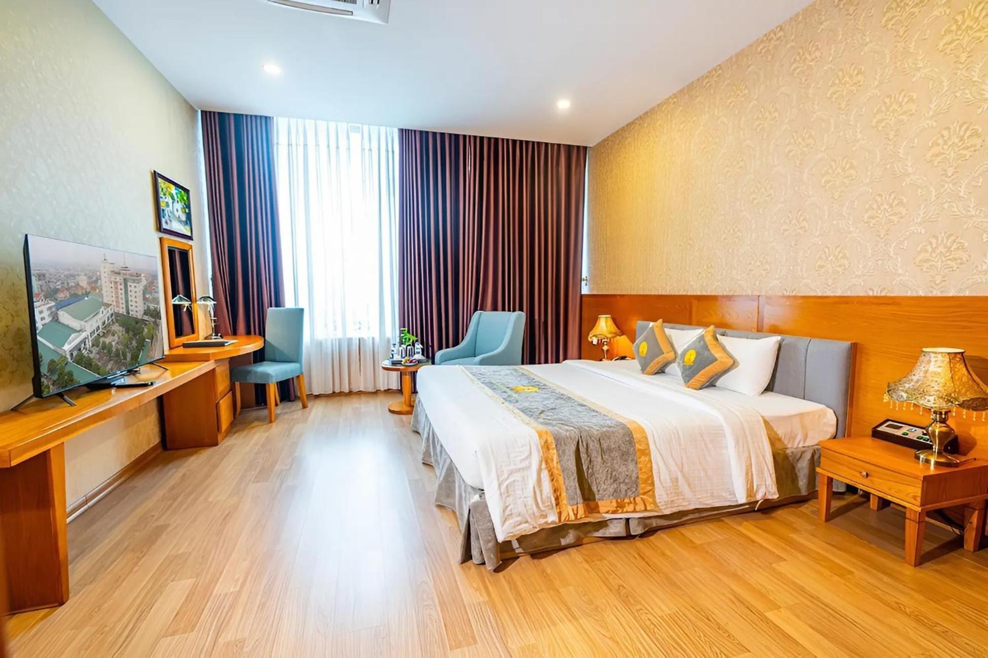 Hoang Son Peace Hotel Ниньбинь Экстерьер фото